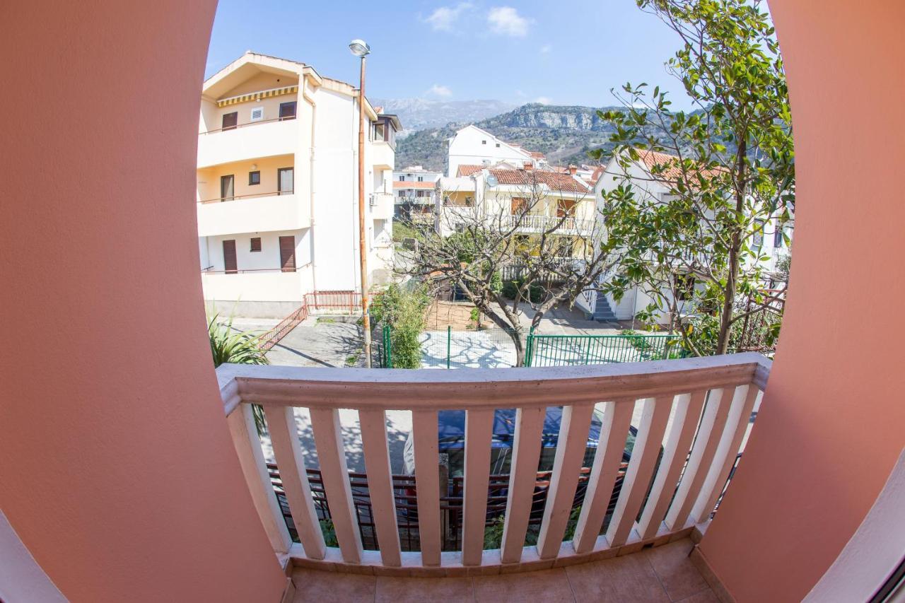 Apartments Angela Budva Exteriör bild